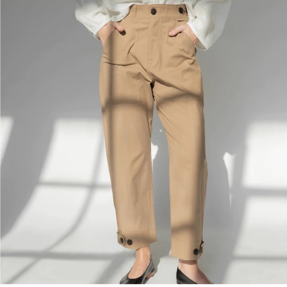 Elegant Tan Cropped Pants